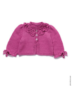Strickset Jäckchen Mit Bubikragen Aus Elastico Von Lana Grossa 4 Strickset Jäckchen Mit Bubikragen Aus Elastico Von Lana Grossa – Bild 2