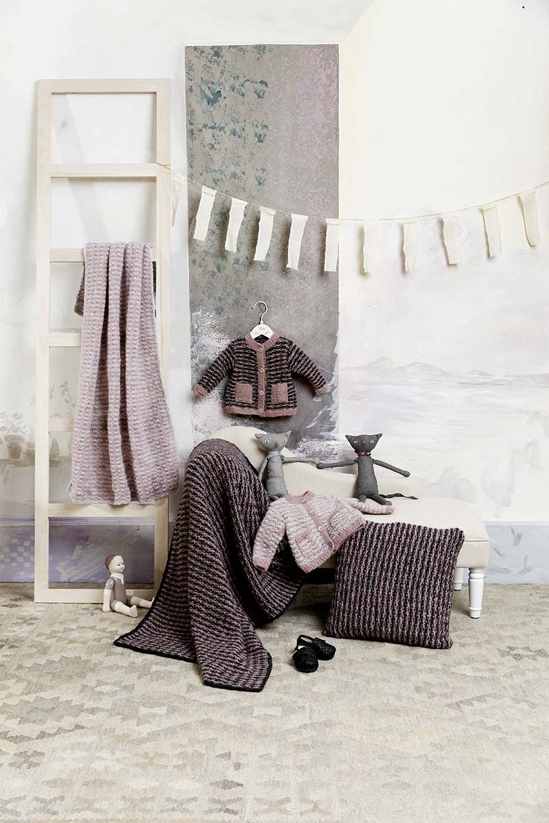 Strickset Kissen Aus Malou Light Von Lang Yarns 3 Strickset Kissen Aus Malou Light Von Lang Yarns – Bild 3