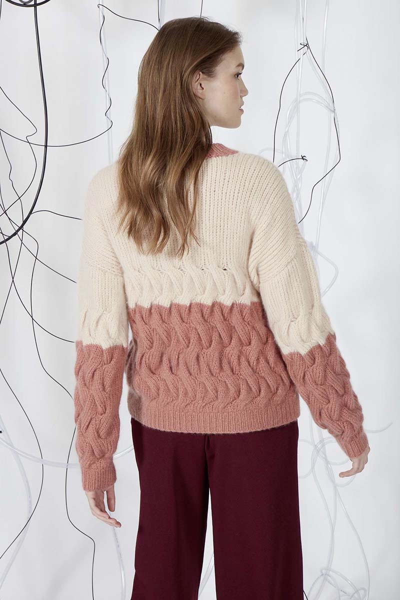 Strickset Pullover Aus Cashmere Light Von Lang Yarns 2 Strickset Pullover Aus Cashmere Light Von Lang Yarns – Bild 2