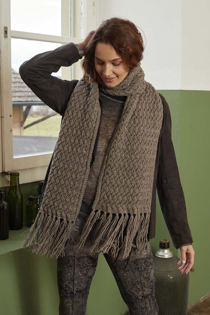Strickset Schal Aus Yak Von Lang Yarns 3 Strickset Schal Aus Yak Von Lang Yarns – Bild 3