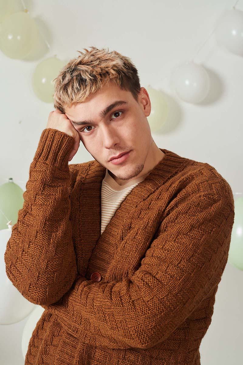 Strickset Jacke Aus Yak Von Lang Yarns 4 Strickset Jacke Aus Yak Von Lang Yarns – Bild 4