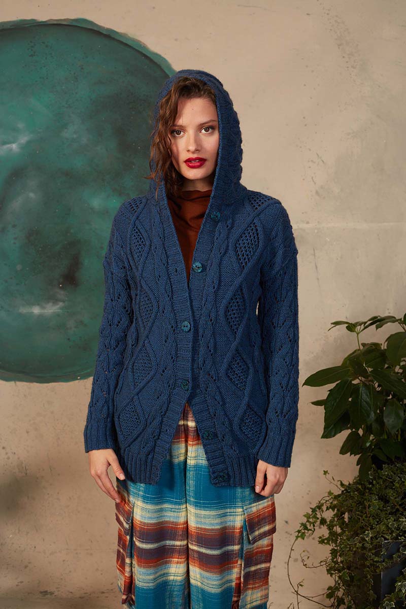 Strickset Jacke Mit Kapuze Aus Yak Von Lang Yarns 4 Strickset Jacke Mit Kapuze Aus Yak Von Lang Yarns – Bild 4