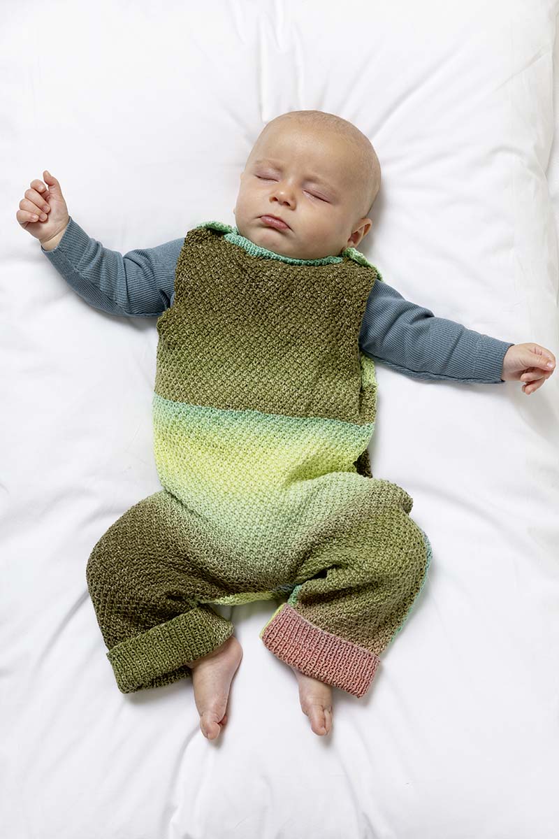 Strickset Trägerhose Aus Baby Cotton Color Von Lang Yarns 1 Strickset Trägerhose Aus Baby Cotton Color Von Lang Yarns