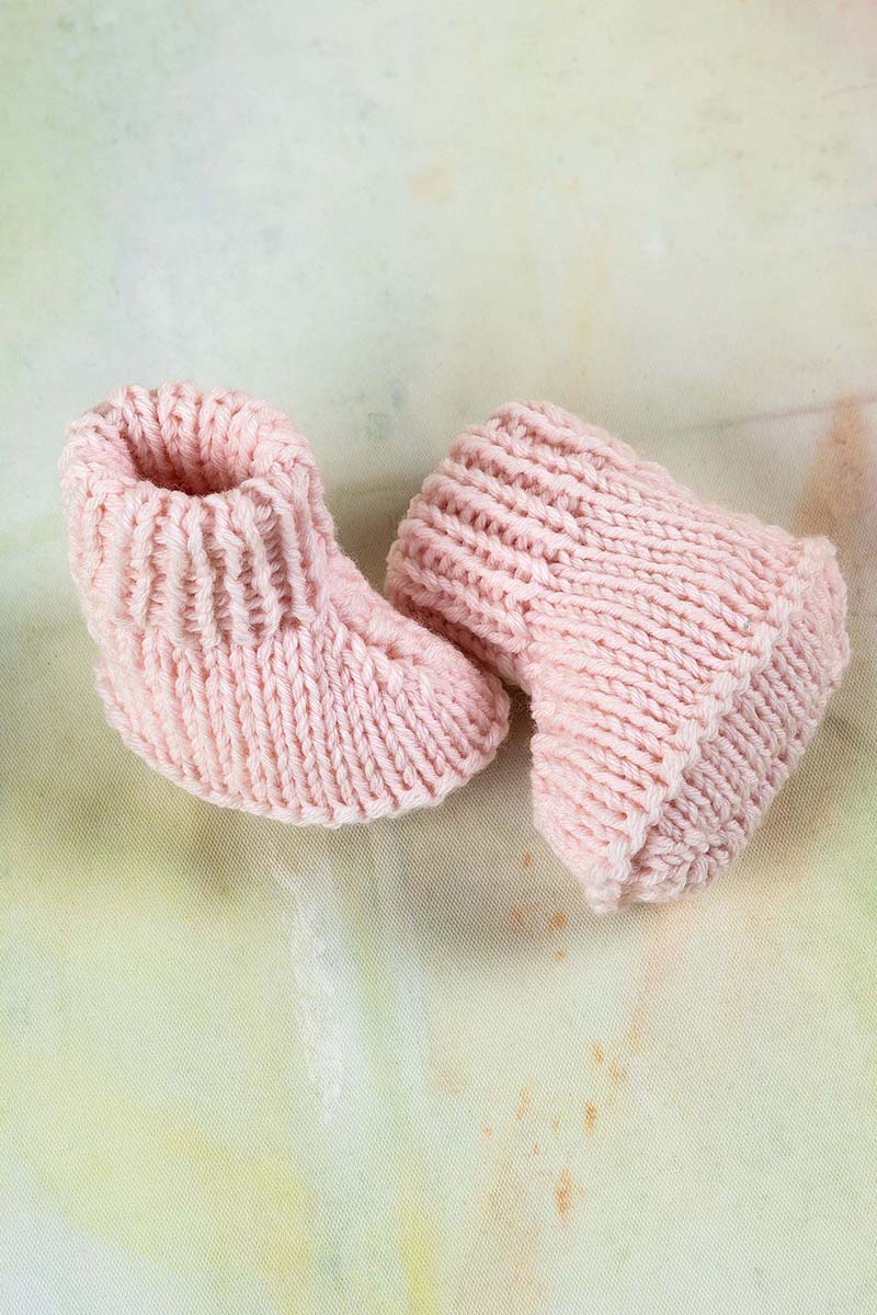 Strickset Schühchen Aus Merino 200 Bebe Von Lang Yarns 1 Strickset Schühchen Aus Merino 200 Bebe Von Lang Yarns