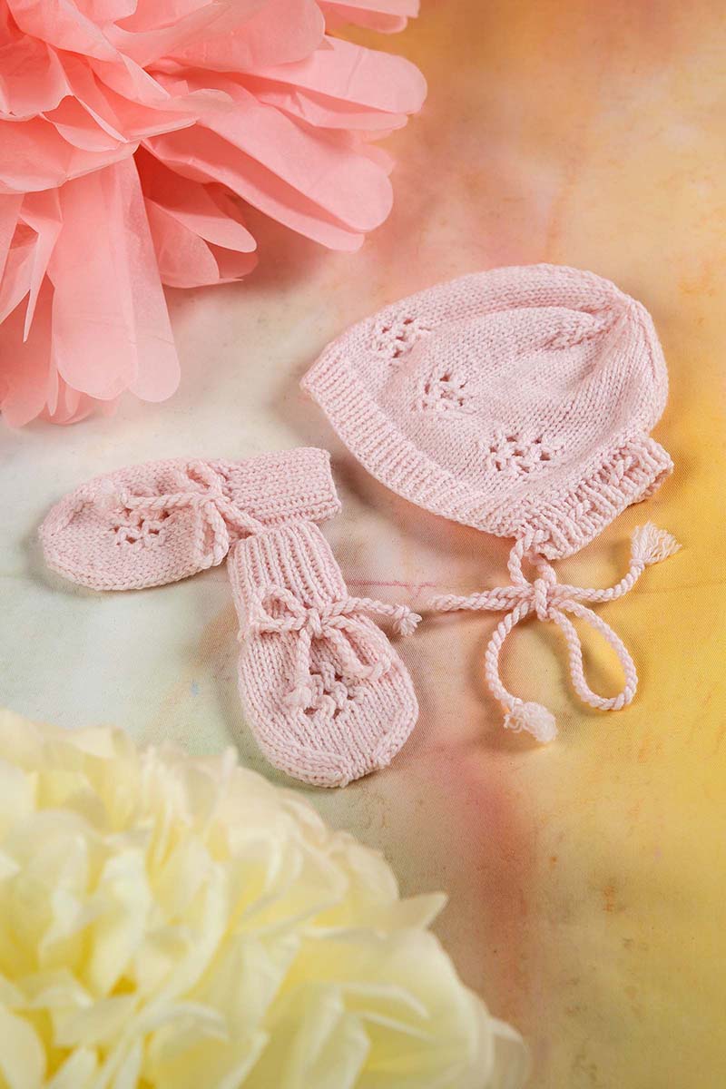 Strickset Haube Aus Merino 200 Bebe Von Lang Yarns 2 Strickset Haube Aus Merino 200 Bebe Von Lang Yarns – Bild 2
