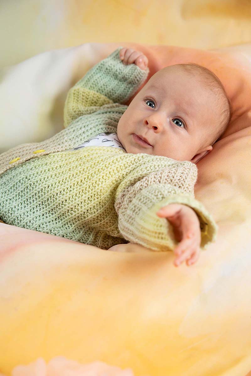 Strickset Jacke Aus Merino 200 Bebe Color Von Lang Yarns 2 Strickset Jacke Aus Merino 200 Bebe Color Von Lang Yarns – Bild 2
