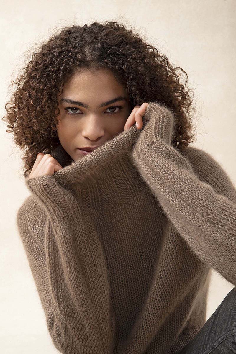 Strickset Pullover Mit Rollkragen Top Down Aus Lace Von Lang Yarns 2 Strickset Pullover Mit Rollkragen Top Down Aus Lace Von Lang Yarns – Bild 2