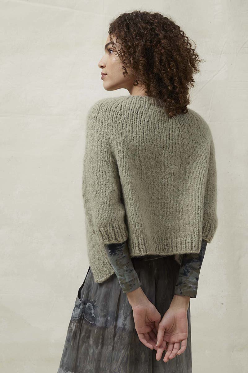 Strickset Jacke Top Down Aus Suri Alpaca Von Lang Yarns 3 Strickset Jacke Top Down Aus Suri Alpaca Von Lang Yarns – Bild 3