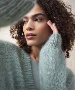 Strickset Wickeljacke Top Down Aus Lace Von Lang Yarns 5 Strickset Wickeljacke Top Down Aus Lace Von Lang Yarns – Bild 2