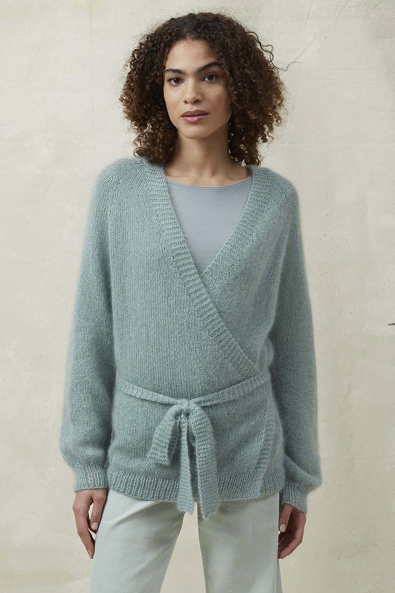 Strickset Wickeljacke Top Down Aus Lace Von Lang Yarns 4 Strickset Wickeljacke Top Down Aus Lace Von Lang Yarns – Bild 4