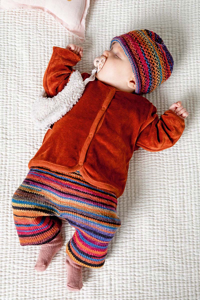 Strickset Mütze Aus Merino 200 Bebe Color Von Lang Yarns 2 Strickset Mütze Aus Merino 200 Bebe Color Von Lang Yarns – Bild 2