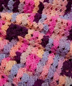 Strickset Häkelkleidchen Aus Merino 200 Bebe Color Von Lang Yarns 4 Strickset Häkelkleidchen Aus Merino 200 Bebe Color Von Lang Yarns – Bild 2