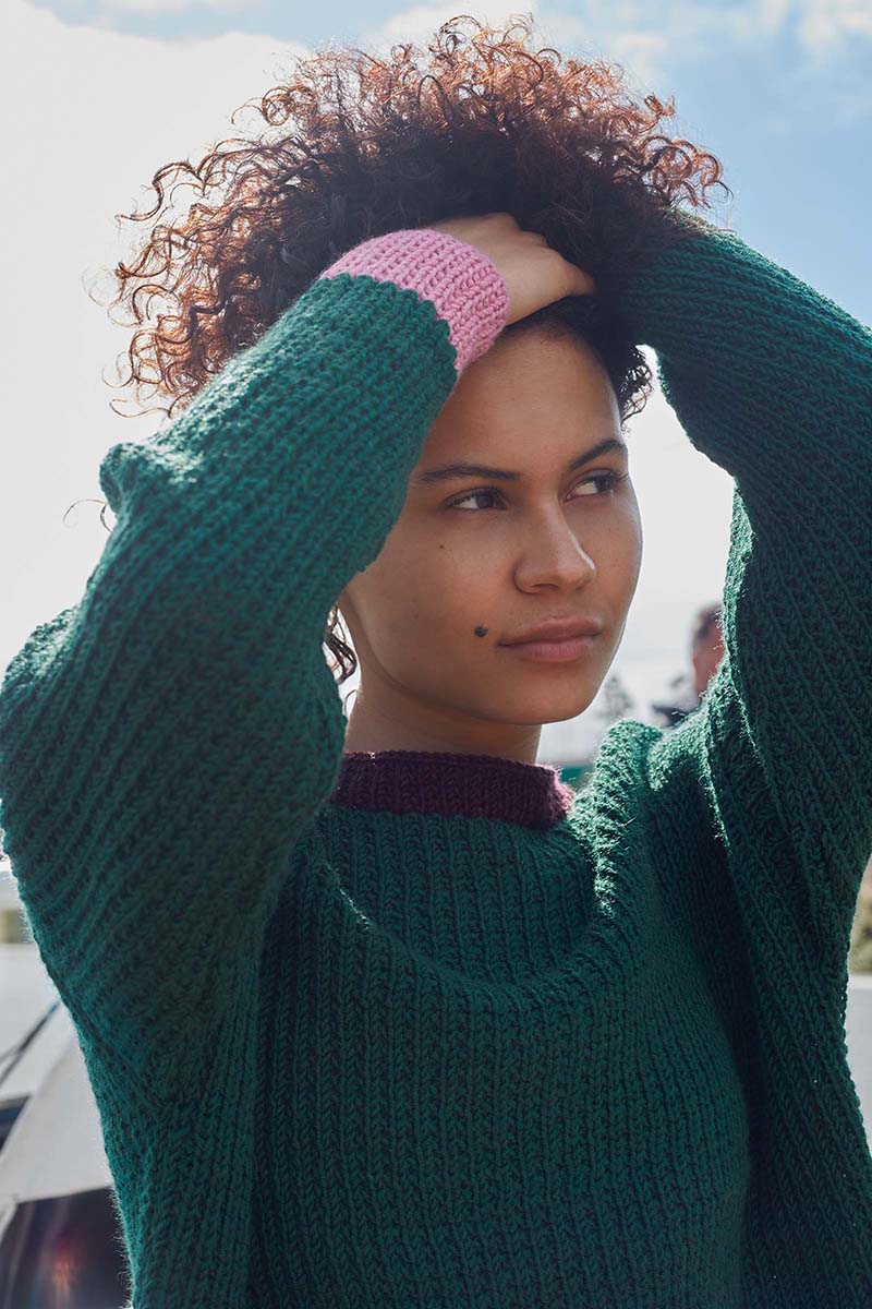 Strickset Pullover Aus Poseidon Von Lang Yarns 2 Strickset Pullover Aus Poseidon Von Lang Yarns – Bild 2