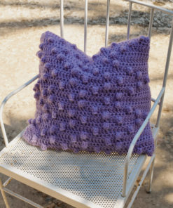 Strickset Kissenhülle Mit Noppenvorderseite Aus Per Lei Gots Von Lana Grossa 3 Strickset Kissenhülle Mit Noppenvorderseite Aus Per Lei Gots Von Lana Grossa – Bild 2