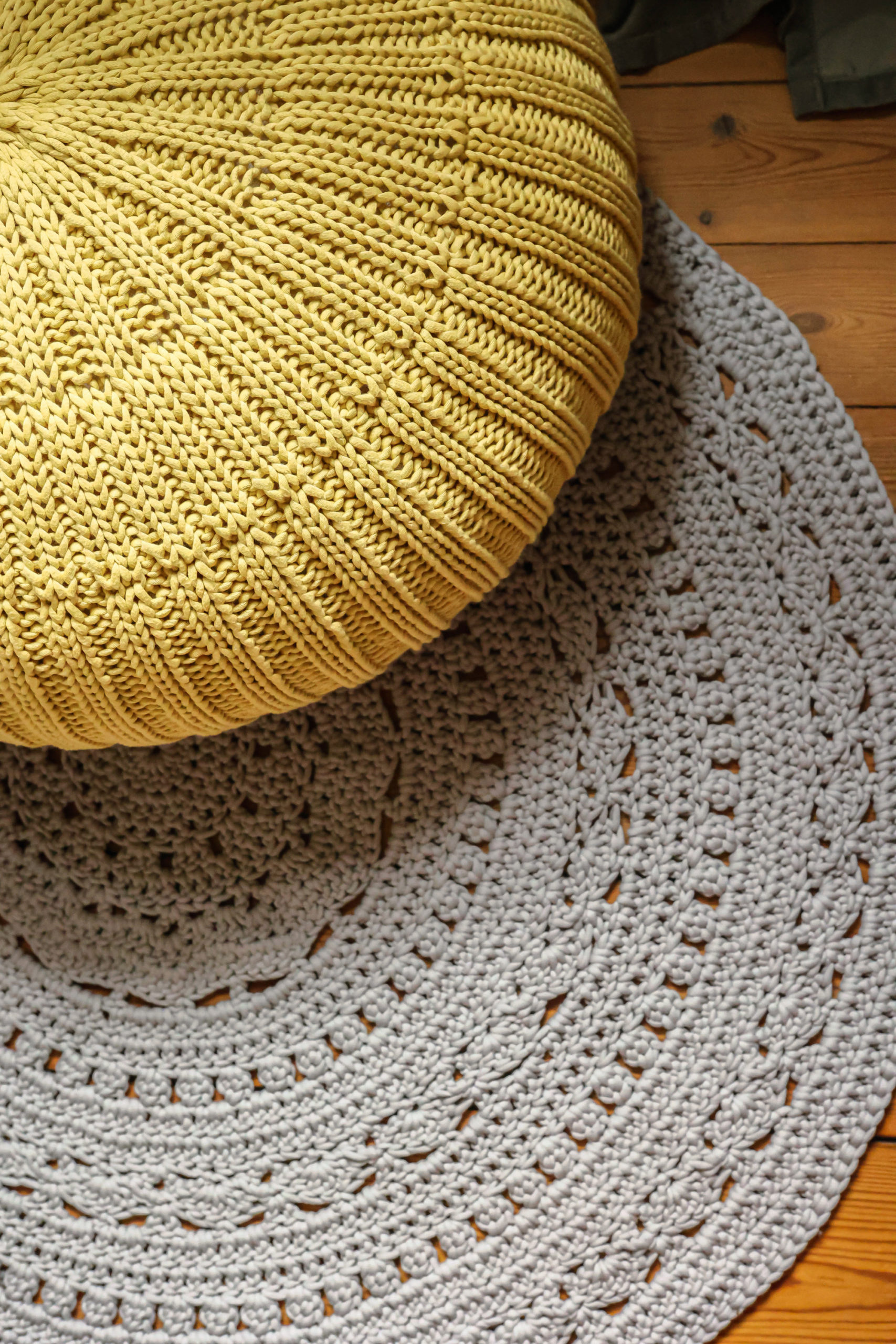 Strickset Runder Häkelteppich Aus The Tube Von Lana Grossa 1 Runder Häkelteppich - The Tube