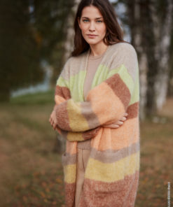 Strickset Langer Cardigan aus Silkhair von Lana Grossa