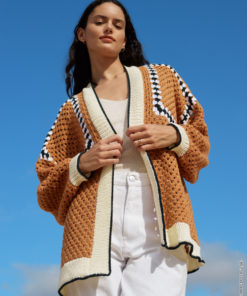 Strickset Cardigan Mit Quadratischen Motiven Im Stäbchenlochmuster aus Soft Cotton von Lana Grossa