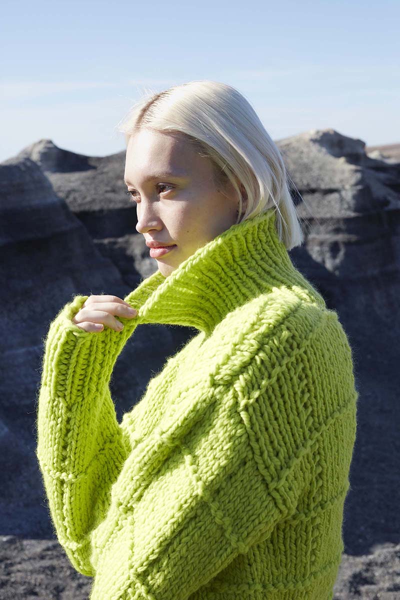 Strickset Pullover Aus Fire Von Lang Yarns 1 Strickset Pullover Aus Fire Von Lang Yarns