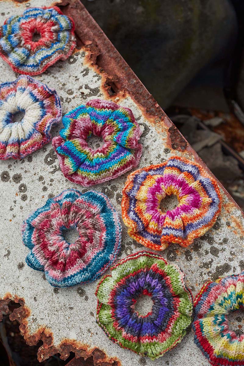 Strickset Scrunchies Aus Move Von Lang Yarns 3 Strickset Scrunchies Aus Move Von Lang Yarns – Bild 3
