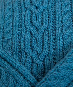 Strickset Zopfpullover Aus Poseidon Von Lang Yarns 7 Strickset Zopfpullover Aus Poseidon Von Lang Yarns – Bild 4
