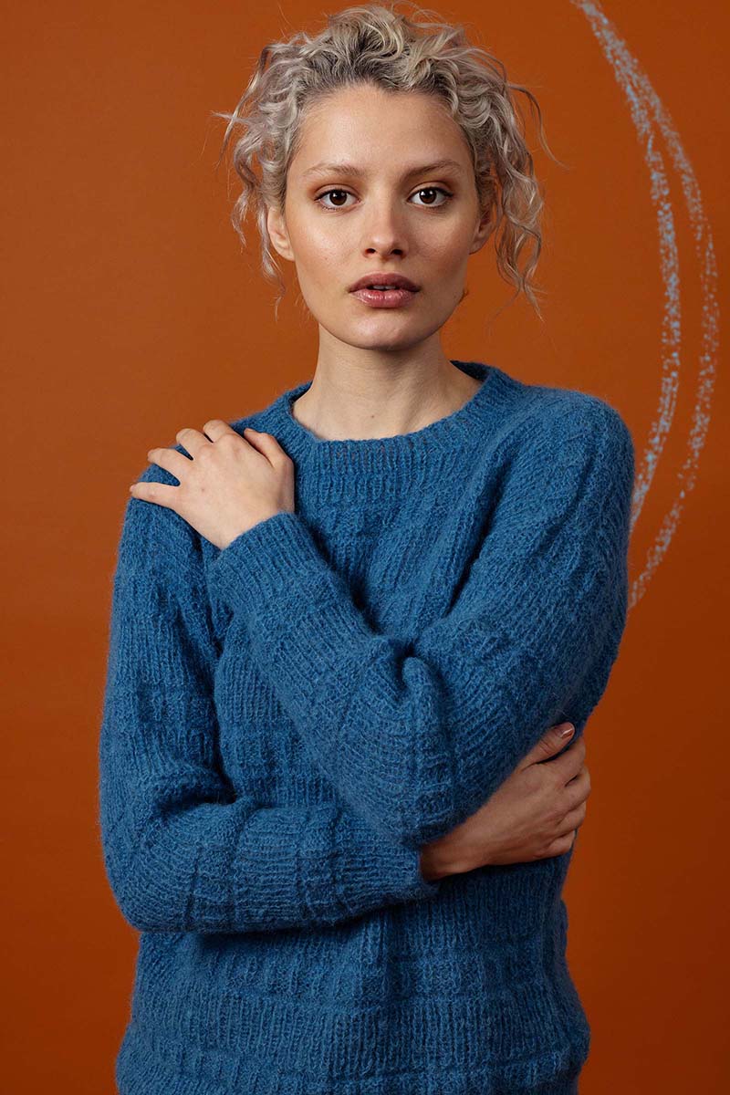Strickset Pullover Aus Suri Alpaca Von Lang Yarns 3 Strickset Pullover Aus Suri Alpaca Von Lang Yarns – Bild 3