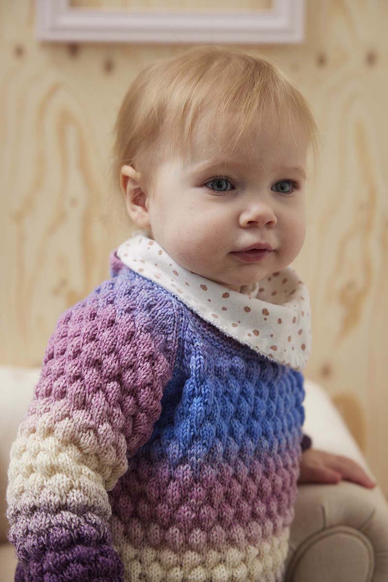 Strickset Pullover Aus Merino 200 Bebe Color Von Lang Yarns 4 Strickset Pullover Aus Merino 200 Bebe Color Von Lang Yarns – Bild 4