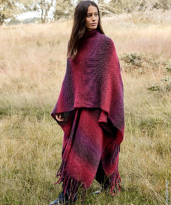 Strickset Poncho Glatt-rechts-patent aus Gomitolo Versione von Lana Grossa