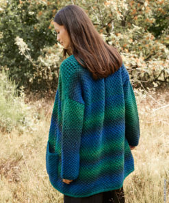 Strickset Jacke Mit Lochmuster Aus Gomitolo Versione Von Lana Grossa 3 Strickset Jacke Mit Lochmuster Aus Gomitolo Versione Von Lana Grossa – Bild 2