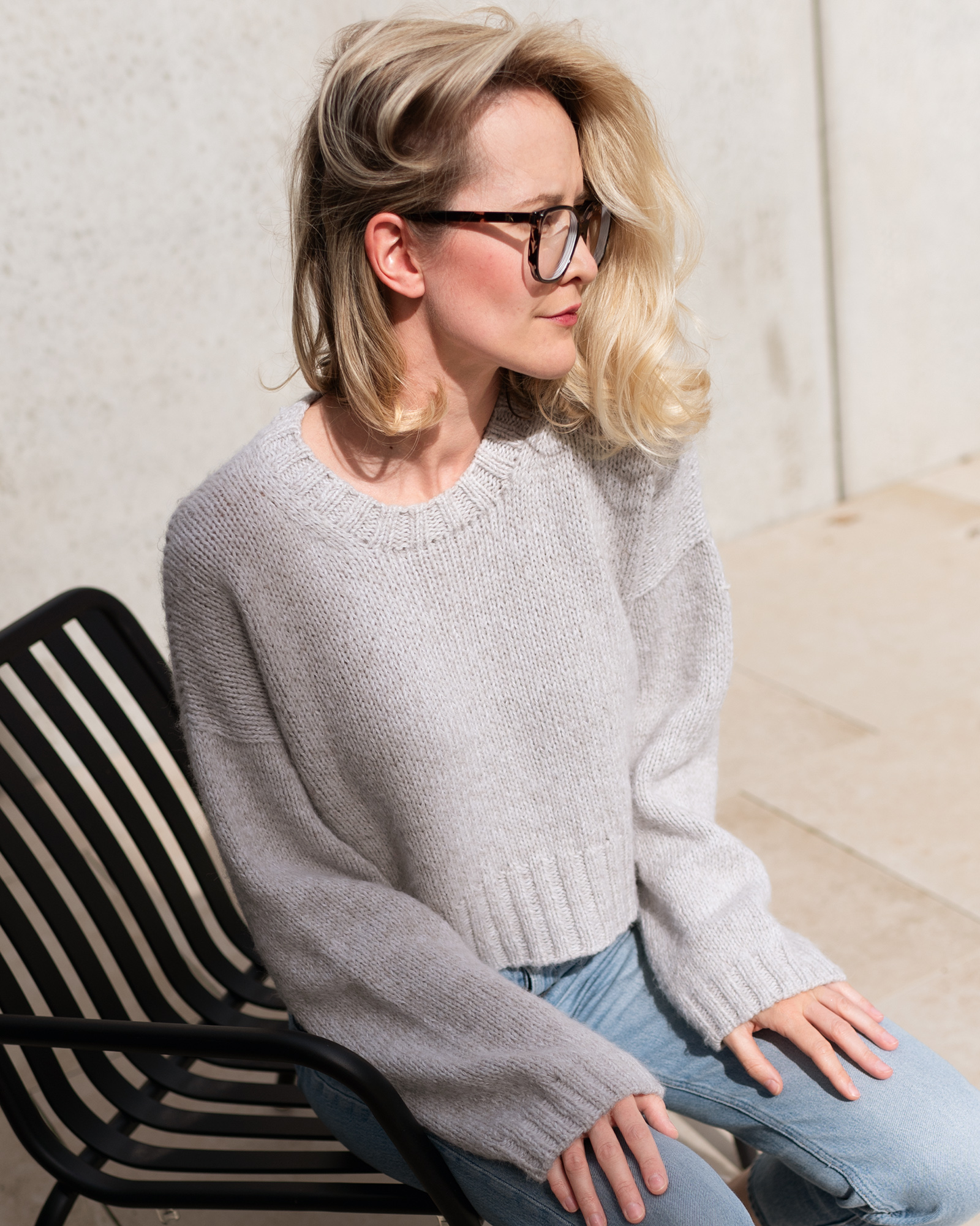 Anleitung Sneaker Sweater 4 Strickset Sneakersweater Aus Ecopuno Und Setasuri Von Lana Grossa