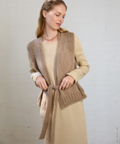 Strickset Weste Mit Betonten Blenden aus Cashmere Kiss von Lana Grossa