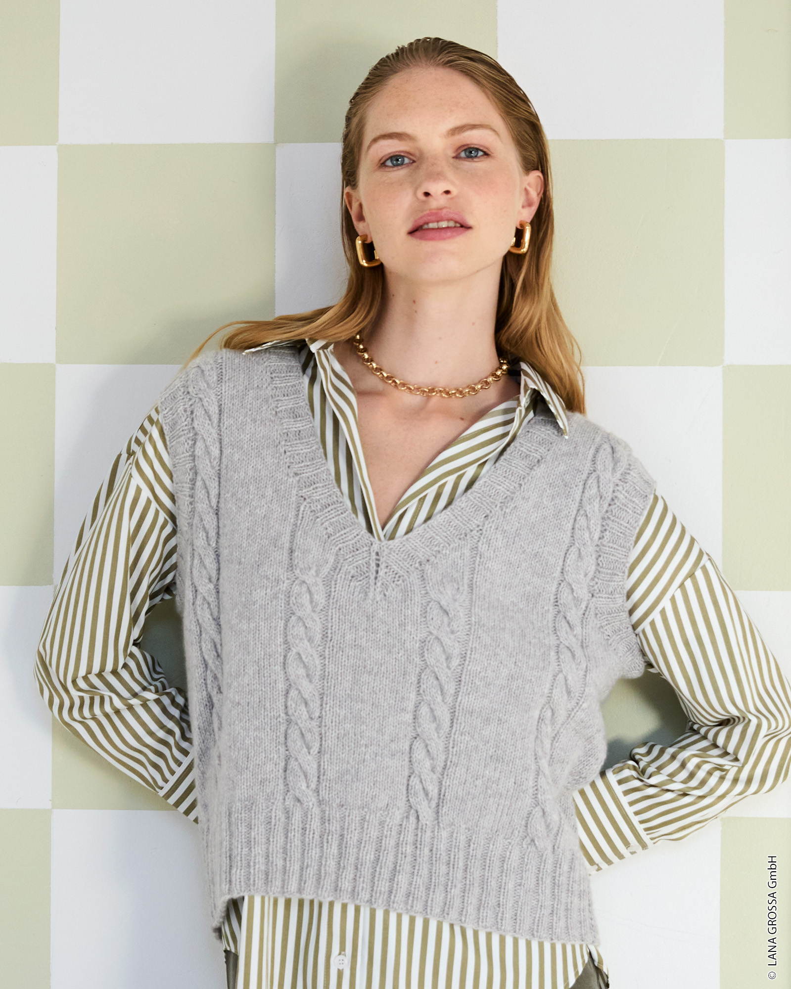 Strickset Pullunder Mit Zopfmuster Aus Cashmere Pure Von Lana Grossa 1 Strickset Pullunder Mit Zopfmuster Aus Cashmere Pure Von Lana Grossa