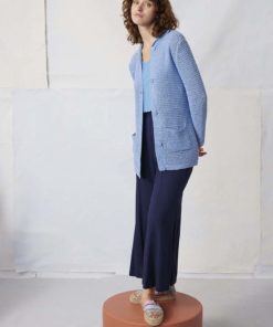 Strickset Jacke Aus Oceania Von Lang Yarns 5 Strickset Jacke Aus Oceania Von Lang Yarns – Bild 3