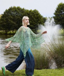 Strickset Poncho aus Footprints von Lang Yarns