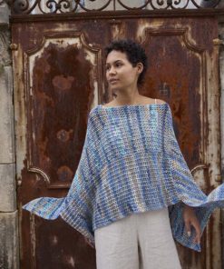 Strickset Poncho Aus Lisboa Von Lang Yarns 5 Strickset Poncho Aus Lisboa Von Lang Yarns – Bild 3