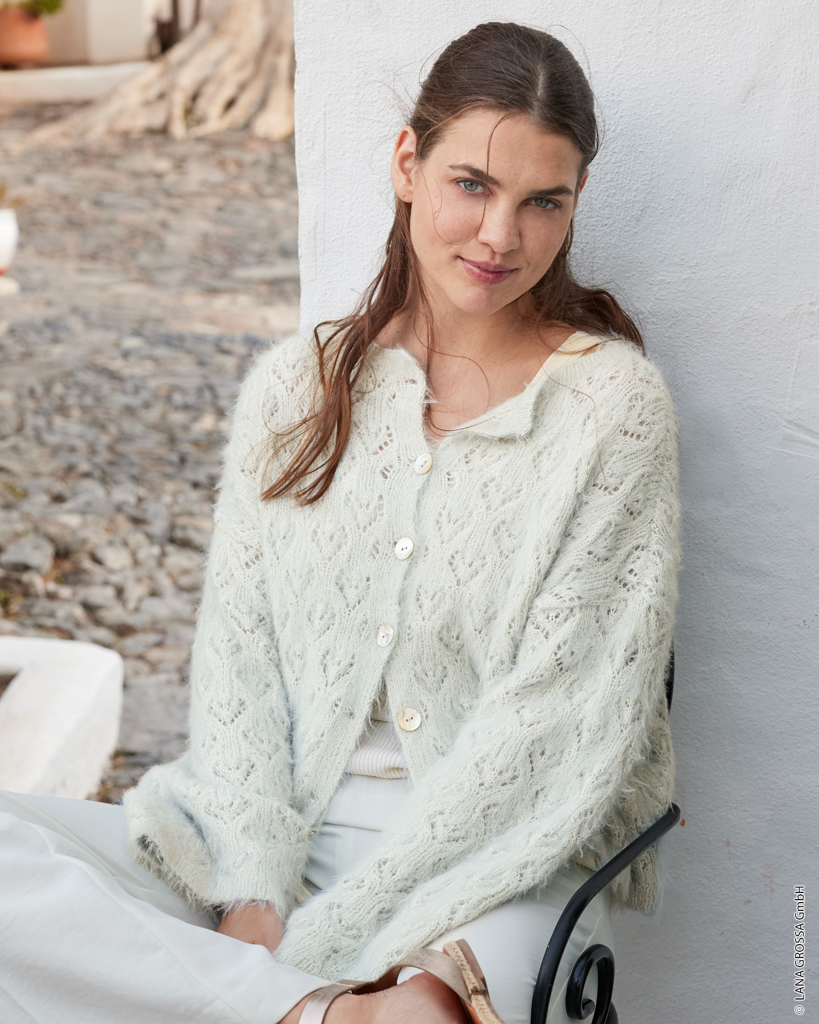 Strickset Jacke Mit Ajourmuster Aus Finito Von Lana Grossa 1 Strickset Jacke Mit Ajourmuster Aus Finito Von Lana Grossa