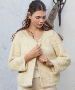 Strickset Jacke Mit Aufgesetzten Taschen aus Finito von Lana Grossa