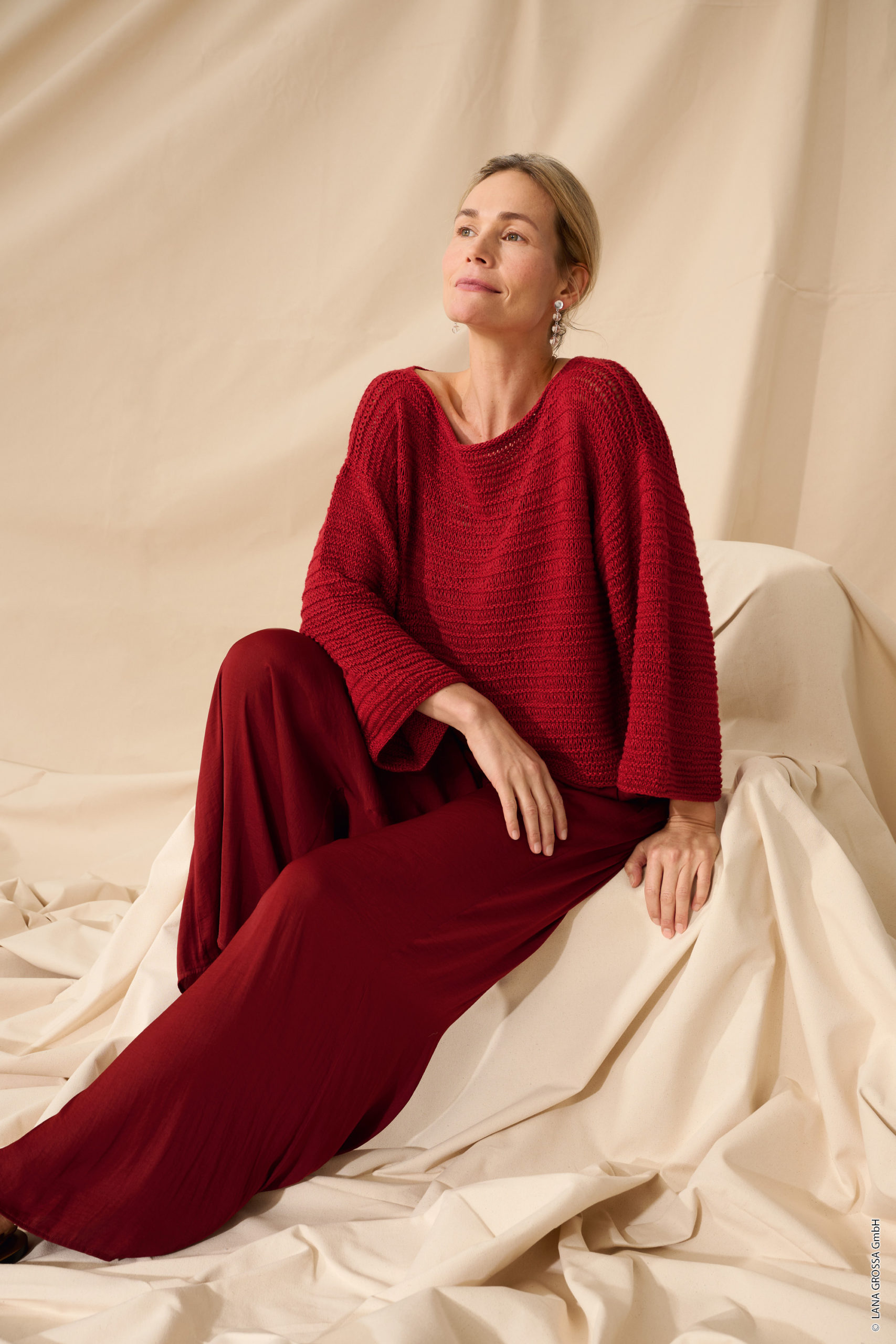Strickset Pullover Mit Fallmaschenmuster Aus Linarte Von Lana Grossa 1 Strickset Pullover Mit Fallmaschenmuster Aus Linarte Von Lana Grossa