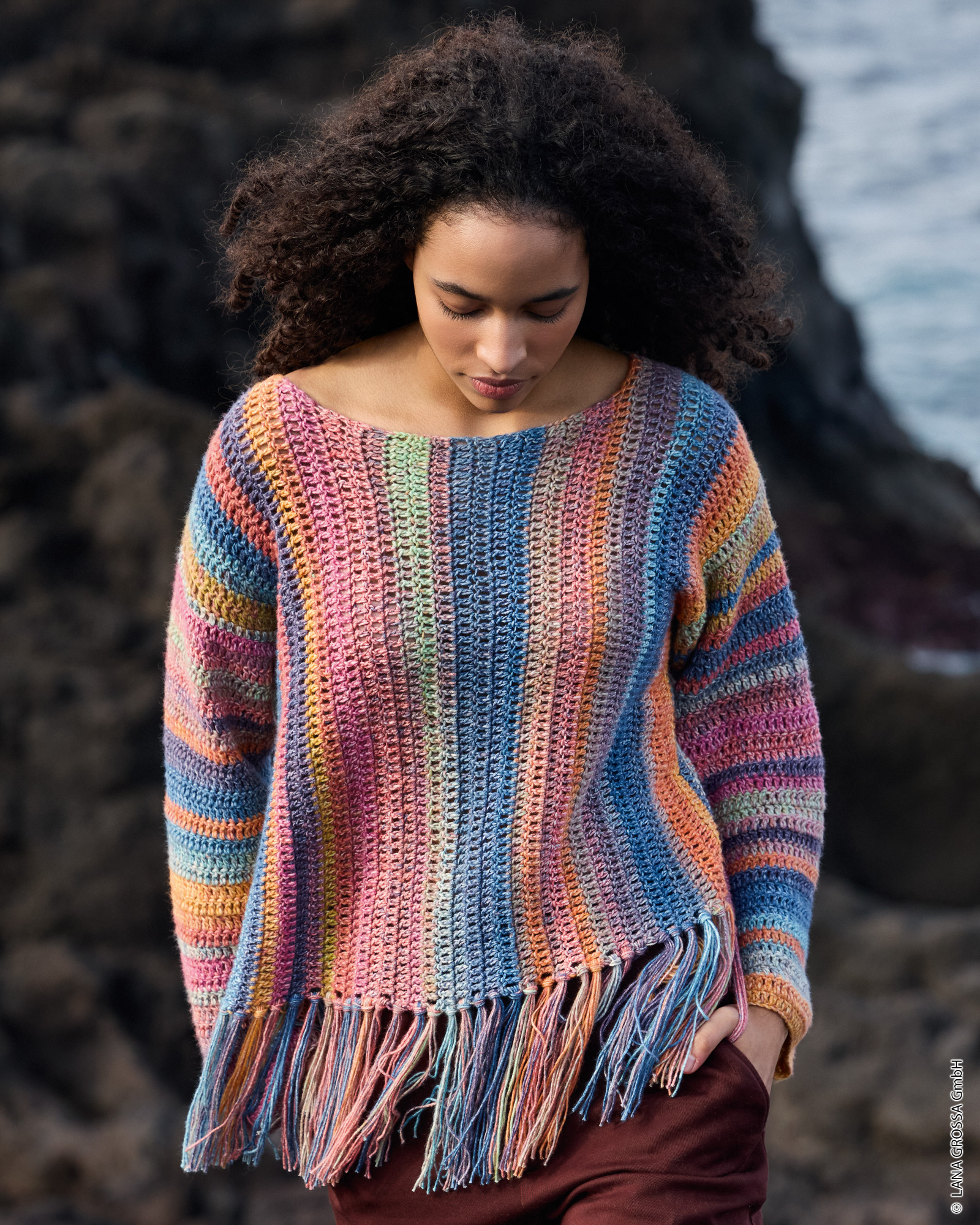 Strickset Pullover Mit Fransen Aus Gomitolo Mambo Von Lana Grossa 1 Strickset Pullover Mit Fransen Aus Gomitolo Mambo Von Lana Grossa