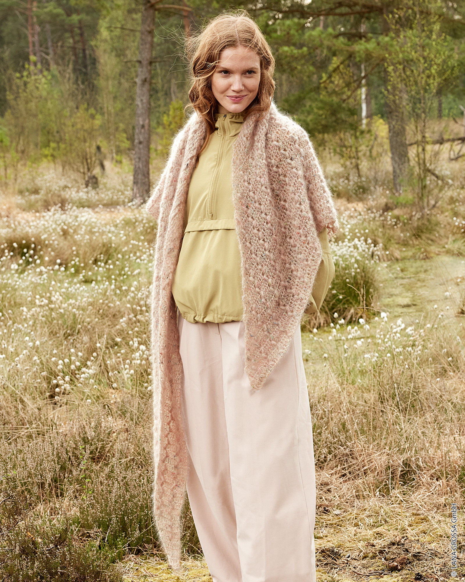 Strickset Häkeltuch Mit Büschelmaschen Aus Natural Superkid Tweed Von Lana Grossa 1 Strickset Häkeltuch Mit Büschelmaschen Aus Natural Superkid Tweed Von Lana Grossa