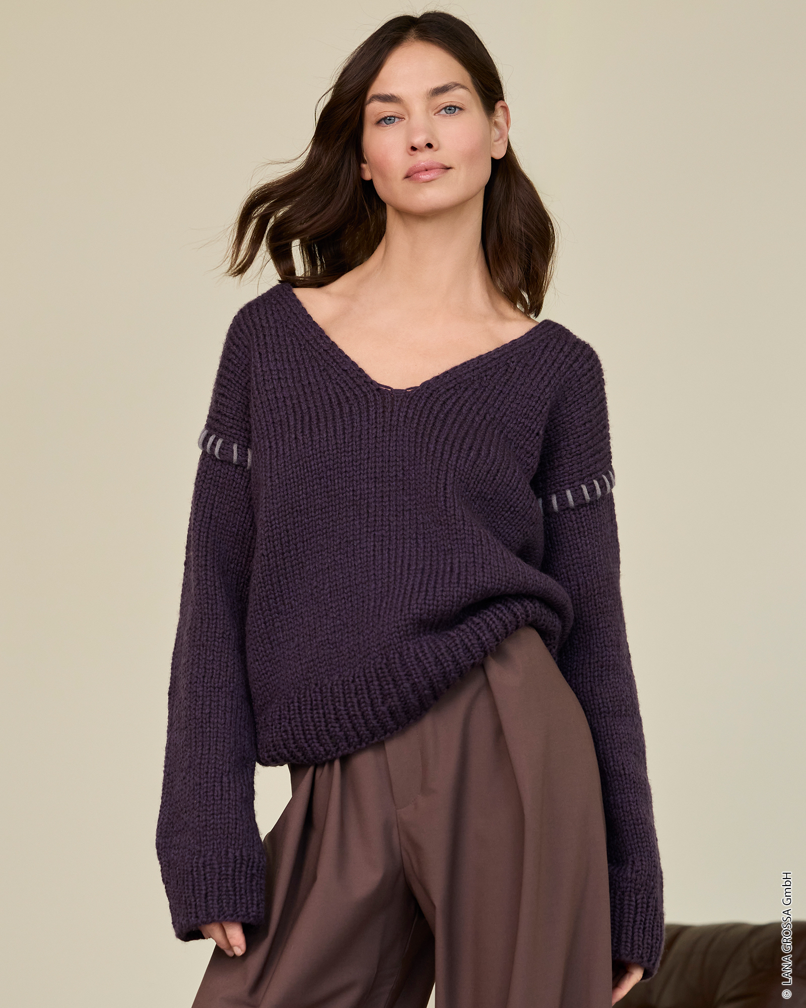 Strickset V-Pullover Aus Winter Softness Von Lana Grossa 1 Strickset V-Pullover Aus Winter Softness Von Lana Grossa