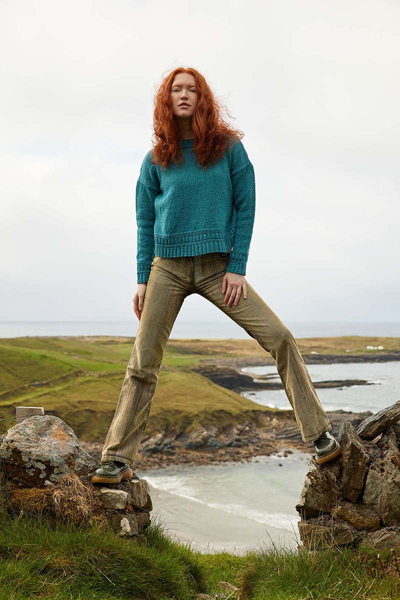 Strickset Pullover Aus Donegal Woolen Spun Von Lang Yarns 2 Strickset Pullover Aus Donegal Woolen Spun Von Lang Yarns – Bild 2
