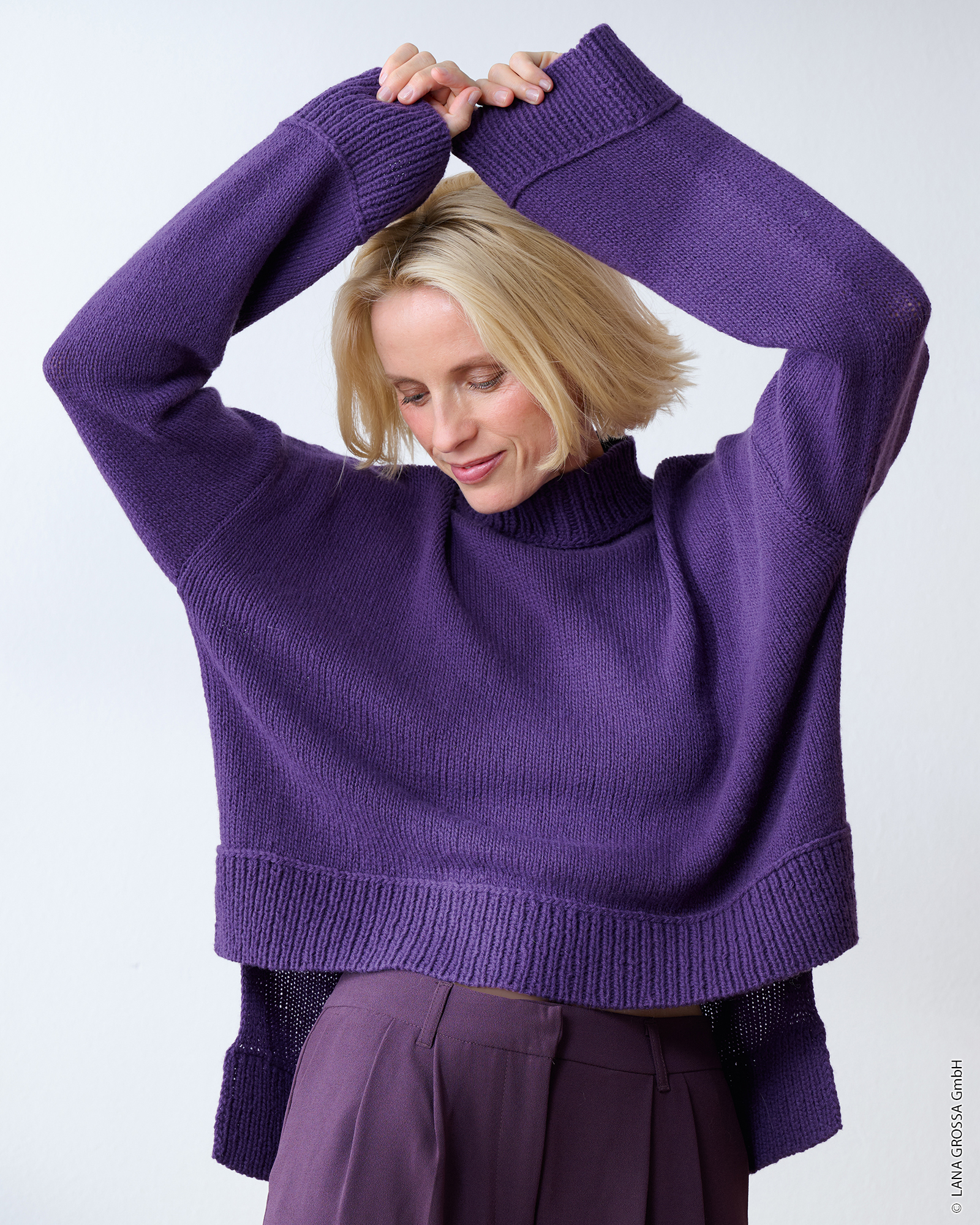 Strickset Pullover Mit Längerem Rückenteil Aus Cashmere Pure Von Lana Grossa 3 Strickset Pullover Mit Längerem Rückenteil Aus Cashmere Pure Von Lana Grossa – Bild 3