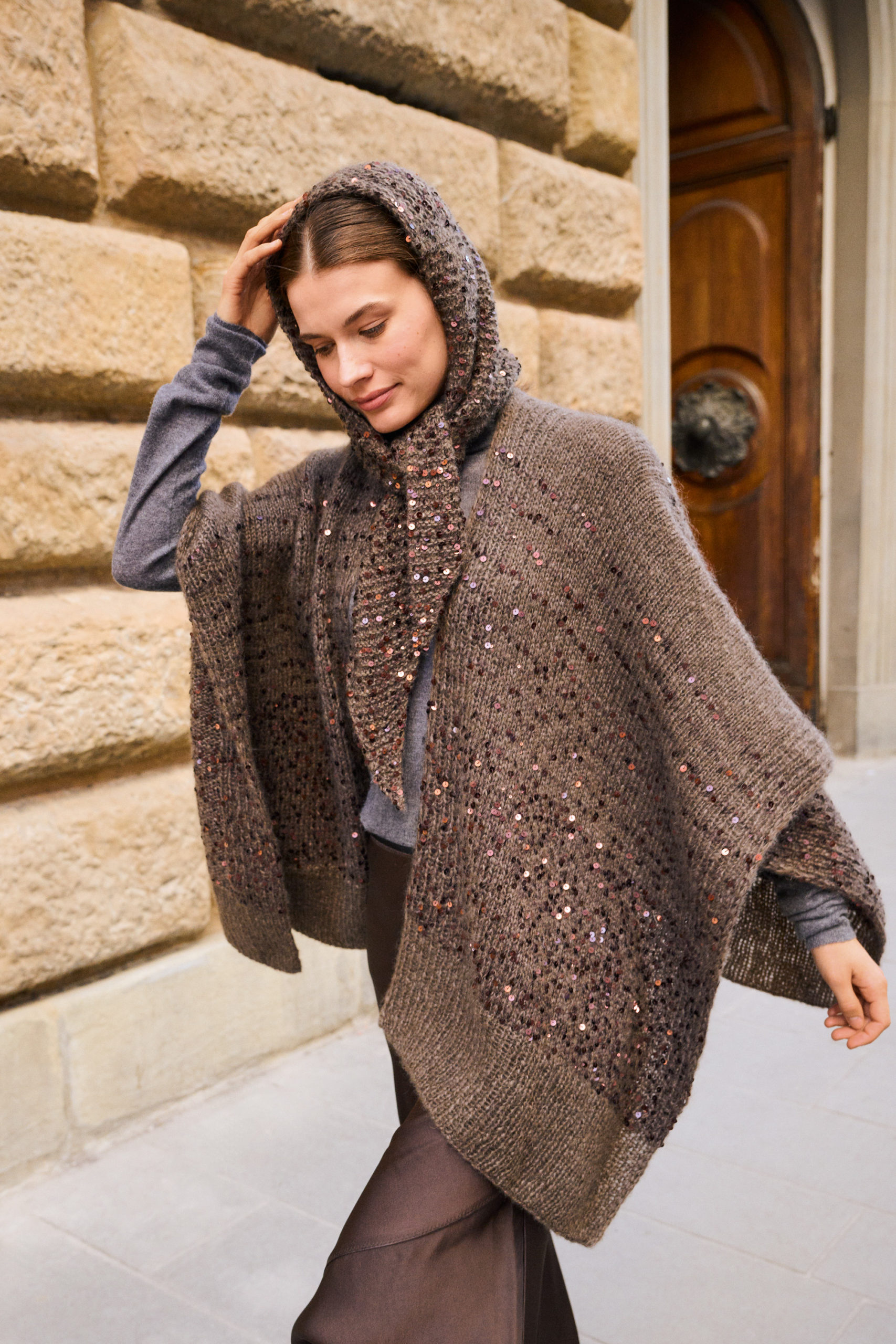 Strickset Poncho Aus Superkid Seta Und Cosmo Von Lana Grossa 1 Strickset Poncho Aus Superkid Seta Und Cosmo Von Lana Grossa
