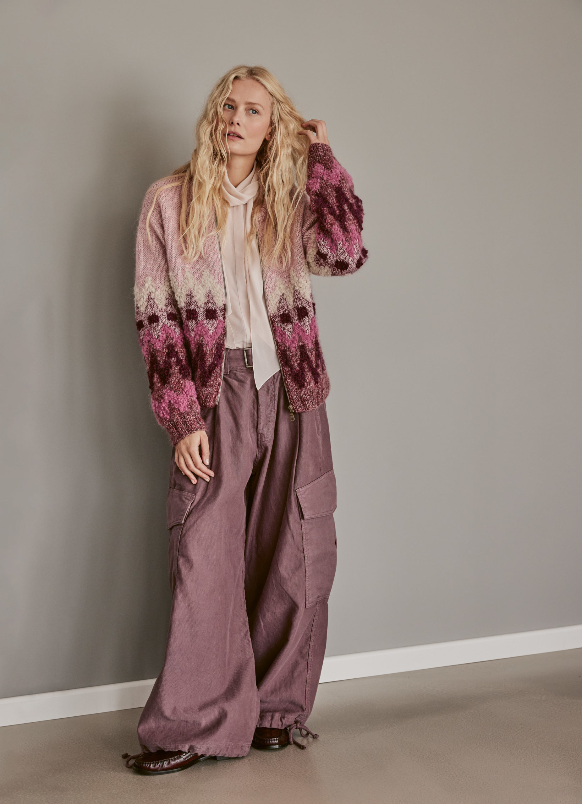 Strickset Jacquard-Jacke Aus Natural Alpaca Pelo, Silkhair Und Orsetto Von Lana Grossa 1 Strickset Jacquard-Jacke Aus Natural Alpaca Pelo, Silkhair Und Orsetto Von Lana Grossa