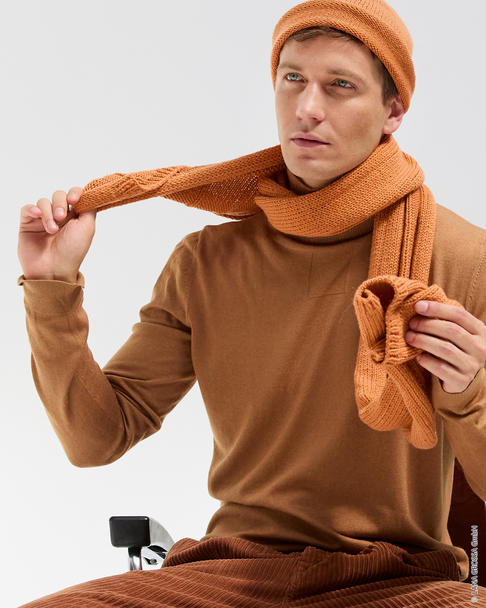 Strickset Schal Im Rippenmuster Aus Cool Wool Big Von Lana Grossa 3 Strickset Schal Im Rippenmuster Aus Cool Wool Big Von Lana Grossa – Bild 3
