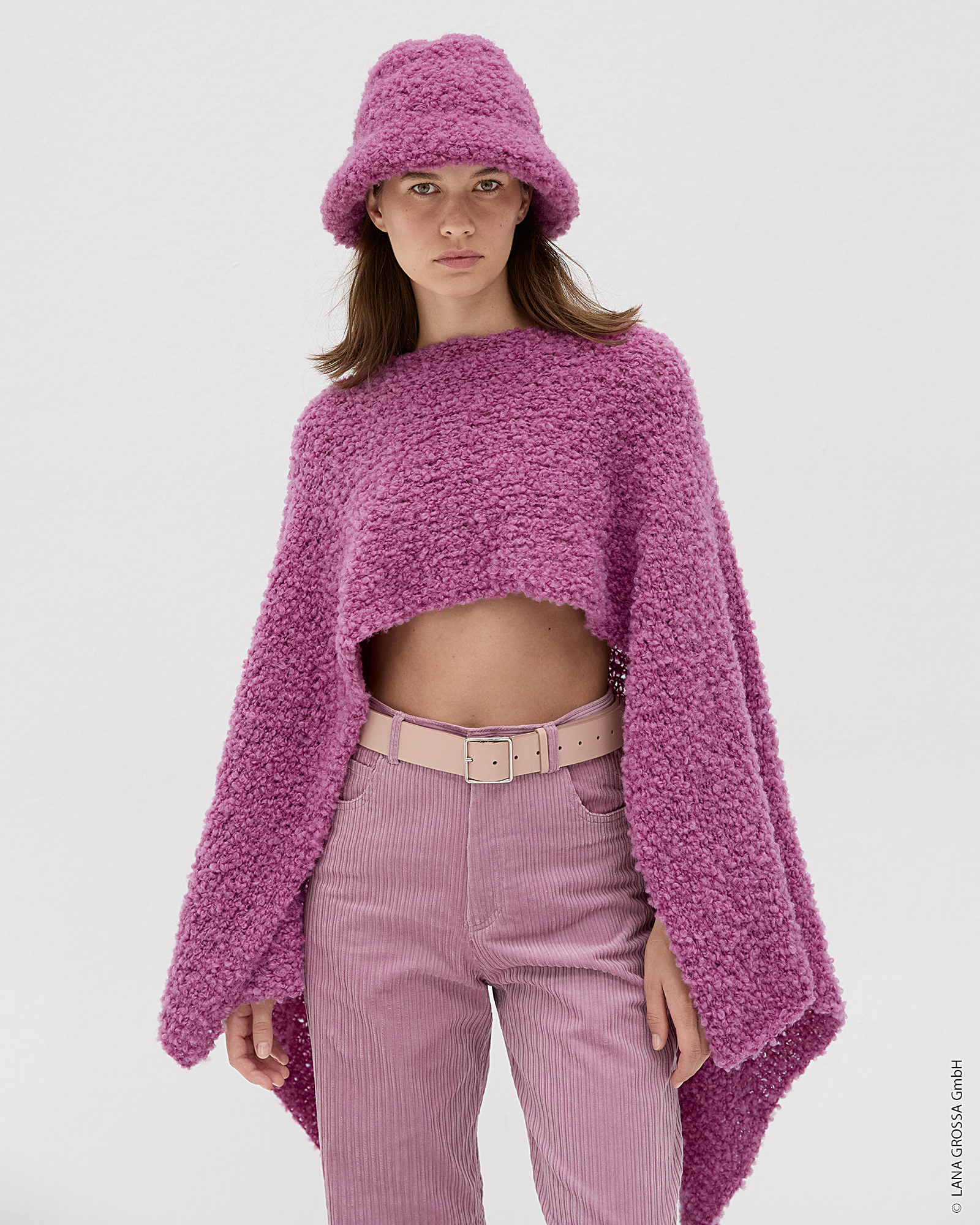Strickset Poncho Aus Orsetto Von Lana Grossa 1 Strickset Poncho Aus Orsetto Von Lana Grossa