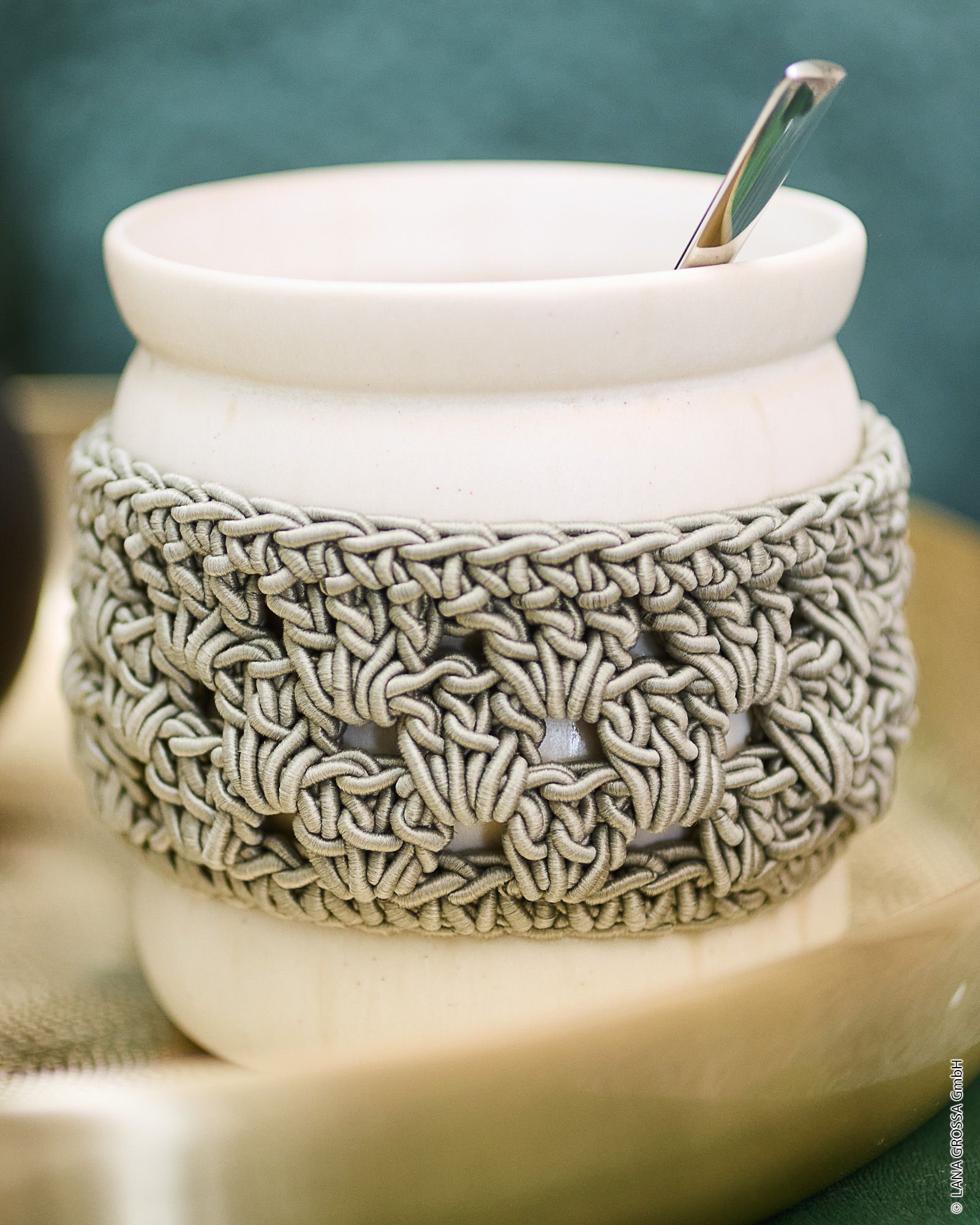 Strickset Vier Bechermanschetten Im Stäbchenmuster Aus The Core Von Lana Grossa 1 Strickset Vier Bechermanschetten Im Stäbchenmuster Aus The Core Von Lana Grossa