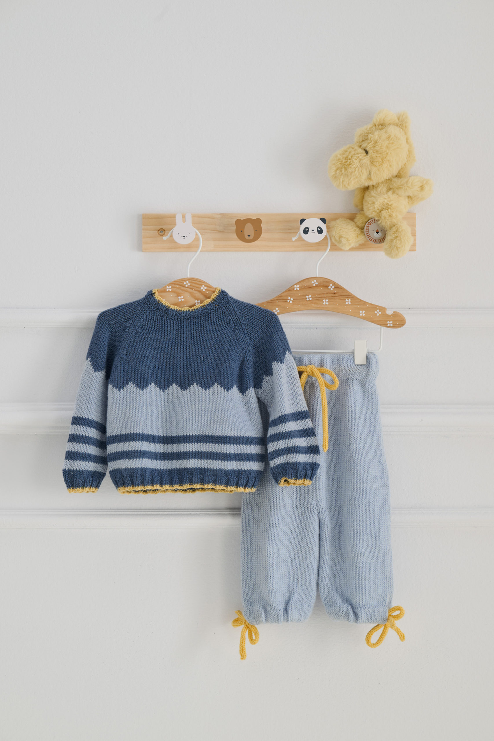 Strickset Pullover Mit Jacquardstreifen Aus Cool Wool Baby Von Lana Grossa 3 Strickset Pullover Mit Jacquardstreifen Aus Cool Wool Baby Von Lana Grossa – Bild 3