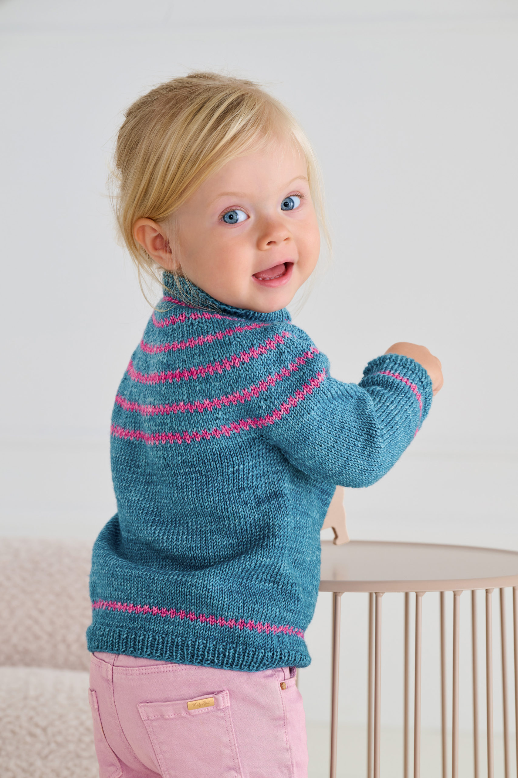 Strickset Pullover Mit Rundpasse Aus Cool Wool Vintage Von Lana Grossa 3 Strickset Pullover Mit Rundpasse Aus Cool Wool Vintage Von Lana Grossa – Bild 3