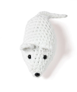 Strickset Weisse Maus Aus The Look Von Lana Grossa 3 Strickset Weisse Maus Aus The Look Von Lana Grossa – Bild 2